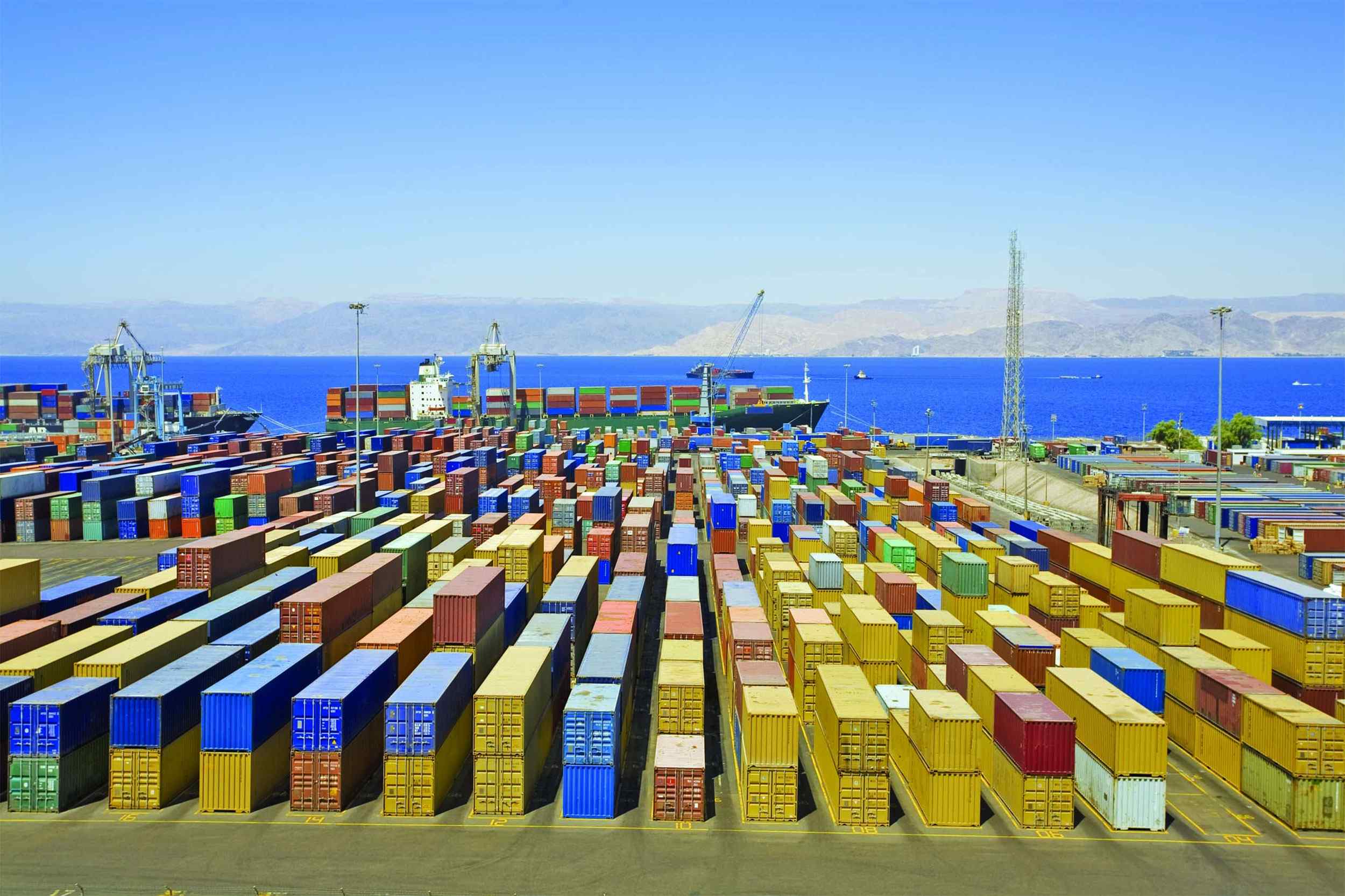 https://cankarnakliyat.com.tr/wp-content/uploads/2015/09/Harbor-warehouse.jpg